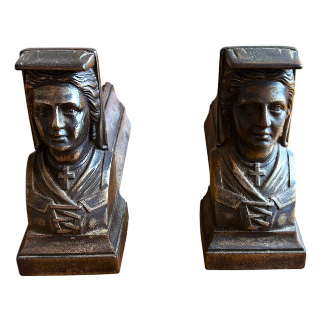 Gothic Revival Figural Chenets in Cast Iron, 1890, Set of 2 For Sale