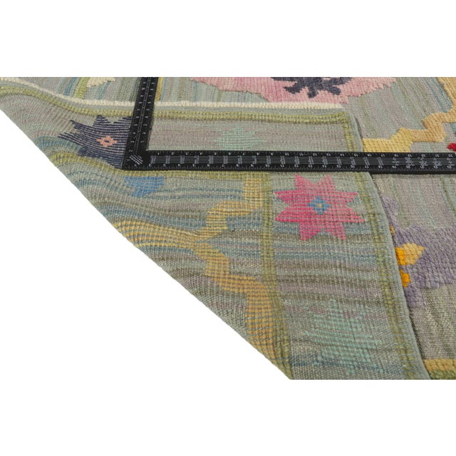Early 21st Century Turkish Kilim Geometric High Low Rug - 10'02 X 13'10 For Sale - Image 5 of 9