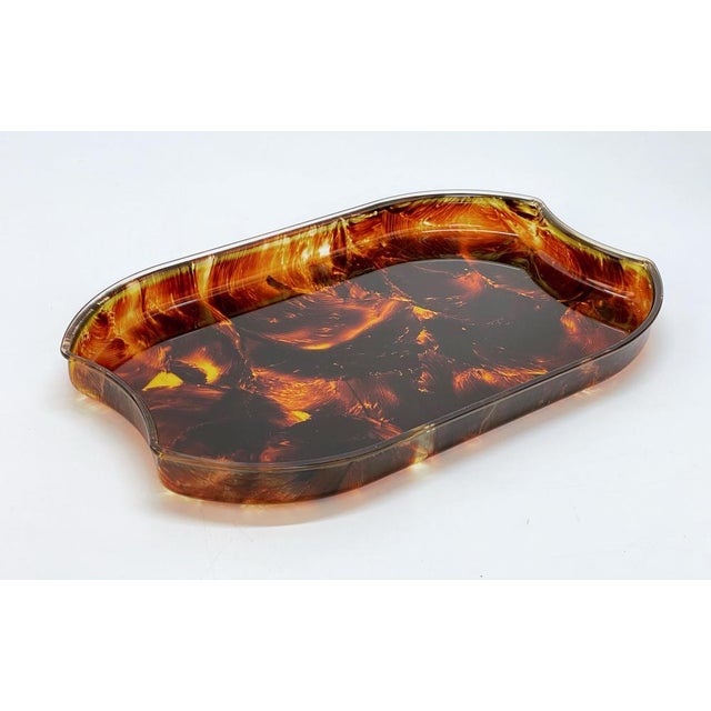 Mid-Century Modern Oval Serving Tray in Tortoiseshell Effect Acrylic Glass, Italy, 1970s For Sale - Image 14 of 15