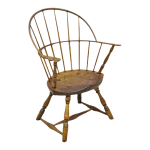 Antique 19th Century Chestnut & Oak Wood Primitive Small Bowed Windsor Arm Chair