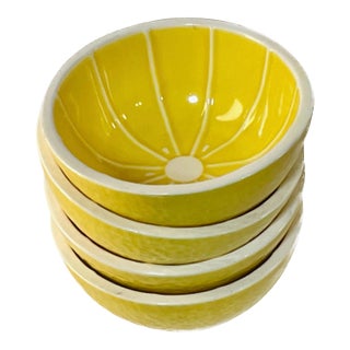 1960s Set of 4 Vintage Mid-Century Modern Japanese Yellow Ceramic Citrus Bowls (4.5"d) For Sale