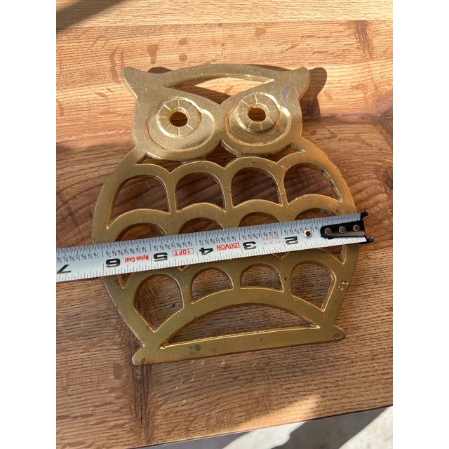 1970s Simple Brass MCM Owl Trivet For Sale - Image 4 of 4