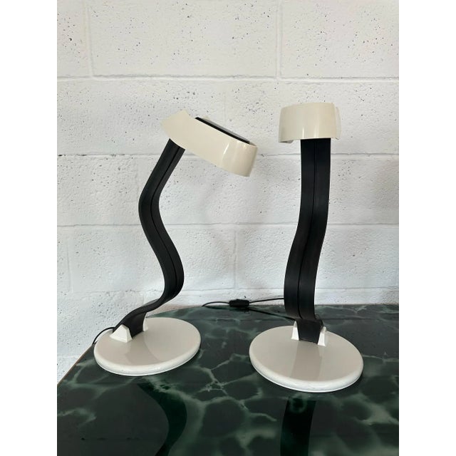 1970s Snoky Table Lamps by Bruno Gecchelin for Guzzini, 1970s, Set of 2 For Sale - Image 5 of 10