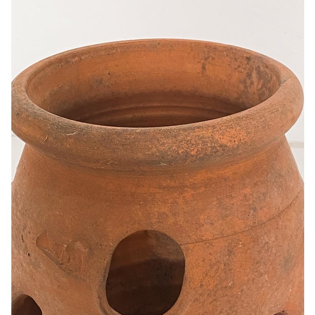 Mid 20th Century Small English Garden Planter Pot or Urn of Terracotta for Strawberries For Sale - Image 5 of 7