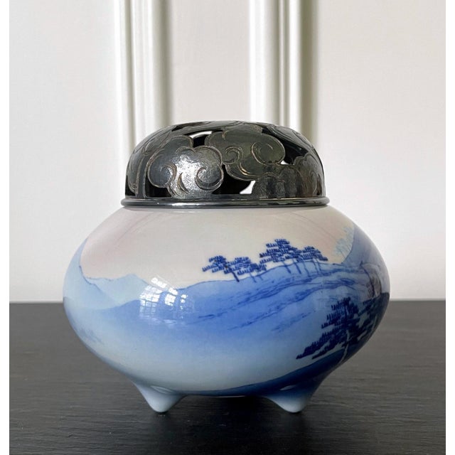 Japanese Glazed Ceramic and Silver Koro Incense Burner Makuzu Kozan For Sale In Atlanta - Image 6 of 17