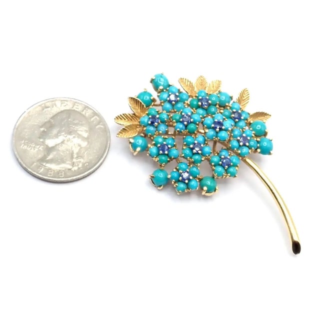 Tiffany and Co. Mid 20th Century Tiffany & Co. Yellow Gold Turquoise Sapphire Pin Brooch For Sale - Image 4 of 8