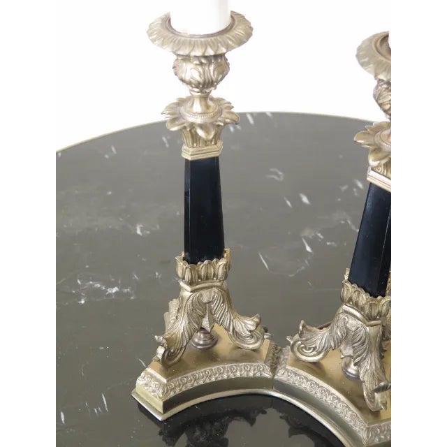 1980s French Louis XIV Style Bronze & Ebony Double Desk Lamp For Sale - Image 5 of 7