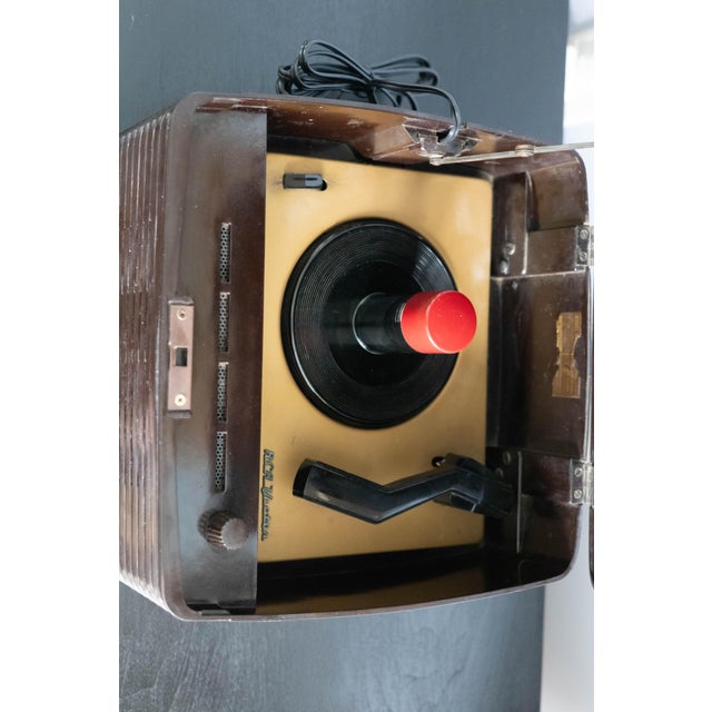 Mid-Century Modern Rca Victrola 45 Record Player Phonograph - 1950s For Sale In New York - Image 6 of 11