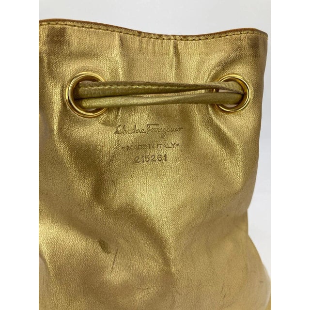 Gold Vintage Salvatore Ferragamo Ganchini Clear Acrylic Bucket Bag with Gold Pouch For Sale - Image 8 of 9