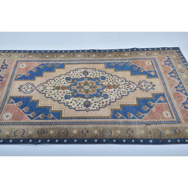 1960s Handmade wool and cotton rug in Turkish Anatolian Carpet, Vintage Area Rug, Turkish Vintage Anatolian Rug, Handmade...