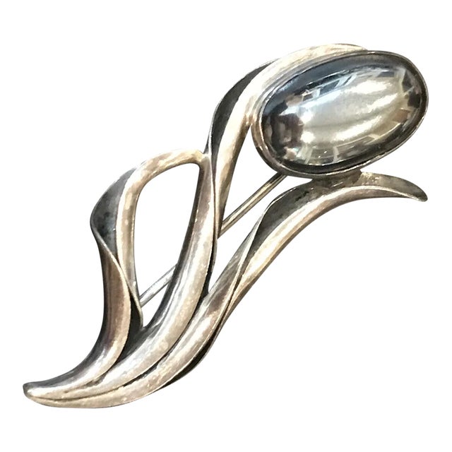 Sterling Silver Hematite Art Nouveau Style Floral Pin Brooch For Sale