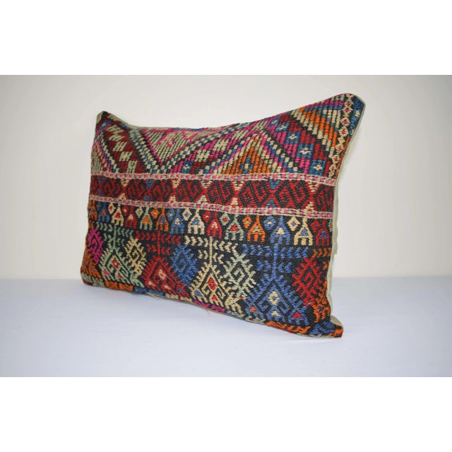 Turkish Vintage Turkish Kilim Rug Pillow With Cicim Patterns 16'' X 24'' (40 X 60 Cm) For Sale - Image 3 of 6