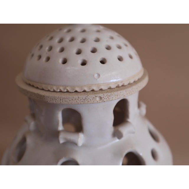 Ceramic Pagoda Lantern Lamp by Artist Scarlett Pons For Sale In San Francisco - Image 6 of 9