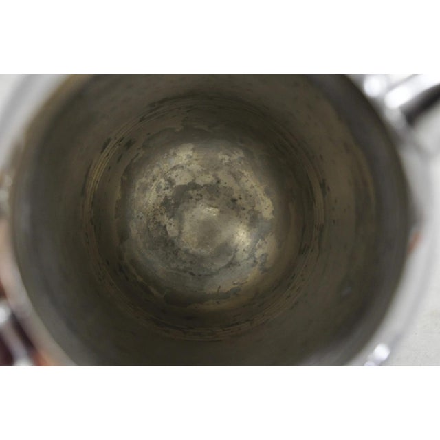 Silver Art Deco Silver Plated Red Bakelite Handle Martini Bar Cocktail Shaker Pitcher For Sale - Image 8 of 12