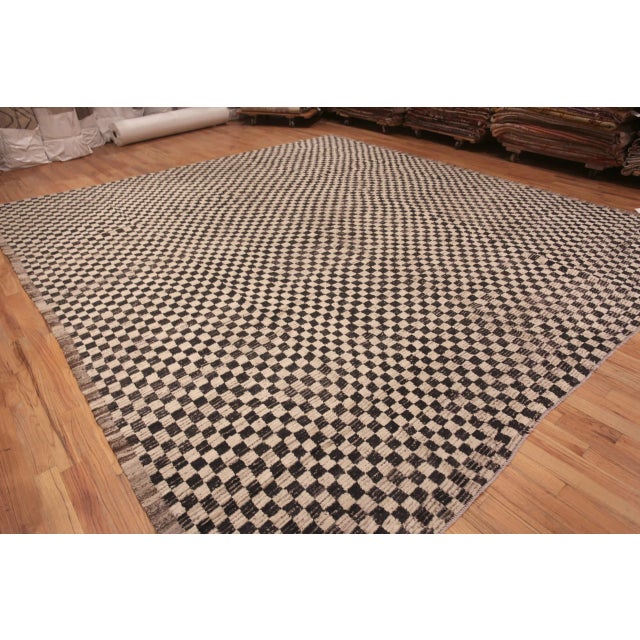 Textile Nazmiyal Collection Modern Central Asian Rug For Sale - Image 7 of 9
