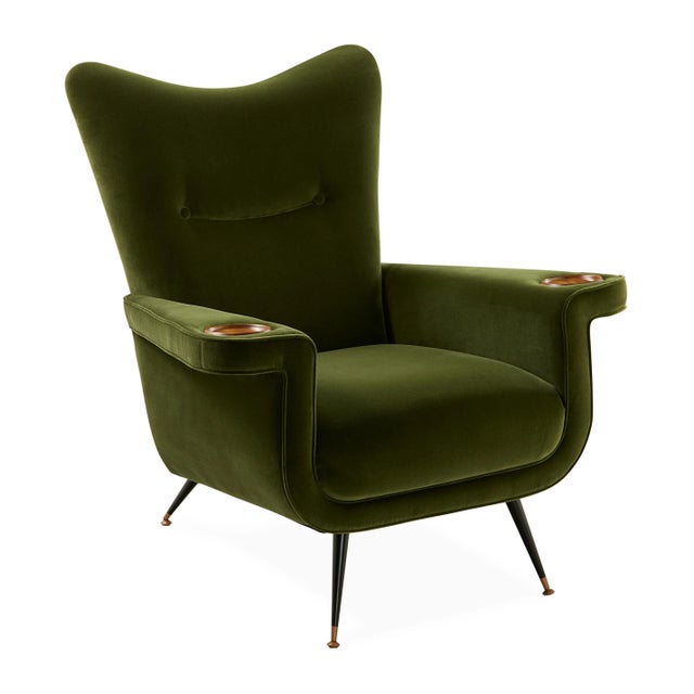 Perfect Pitch. A swooping silhouette cradles a perfectly pitched seat and a nifty tucked detail on the back. Added bonus:...