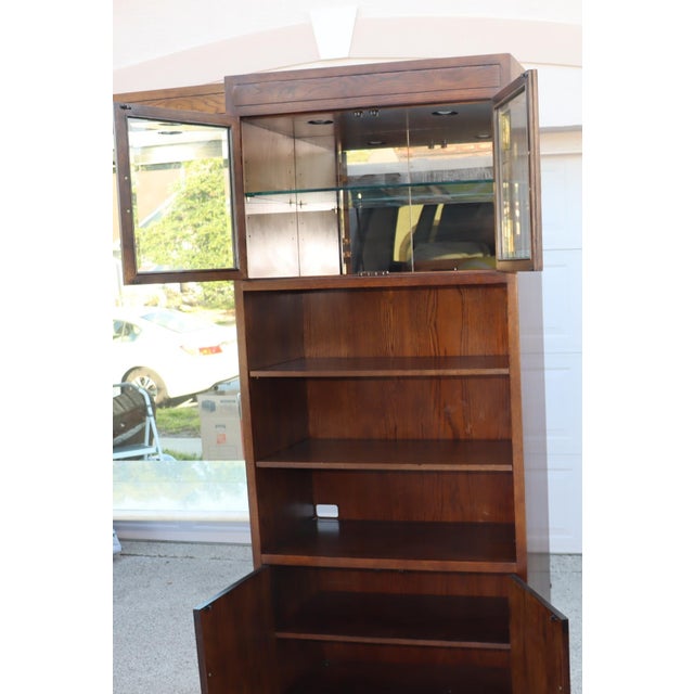 1970s Campaign Vintage Henredon Oak Wall Unit With Marble Counter and Mirrored Cabinets For Sale - Image 9 of 17