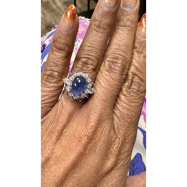 Metal Roshe Jewels Sapphire Ring With Diamonds White Gold Cocktail Ring, 5.20 Carats,, Size 7 For Sale - Image 7 of 9