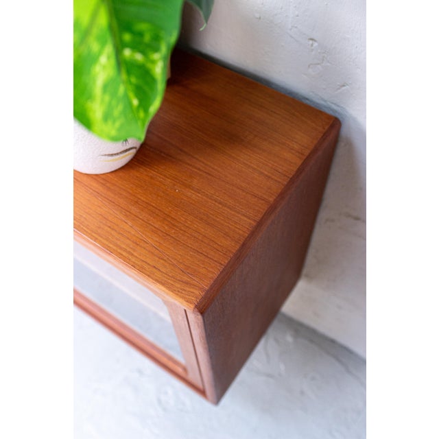 Vintage Danish Teak Display Cabinet, 1980s For Sale - Image 11 of 16