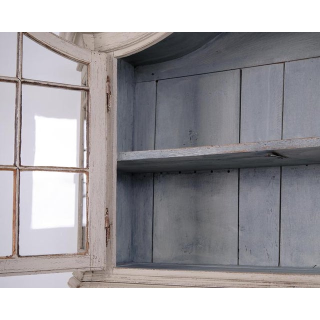 Antique German Painted Oak Display Cabinet with Glass Doors, 1790s For Sale - Image 10 of 17