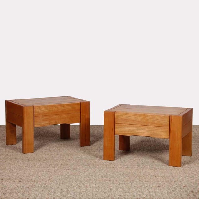 20th Century French Bedside Tables in Ash, Set of 2 For Sale - Image 6 of 6