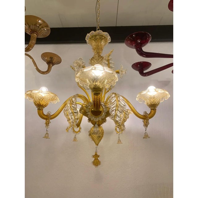 Venetian Murano-Style Chandelier in Transparent and Amber Glass by Simoeng For Sale - Image 6 of 13