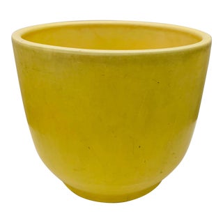 Late 20th Century Vintage Gainey Ceramics Yellow Planter Pot For Sale