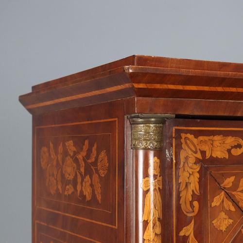 Dutch Bookcase in Mahogany For Sale - Image 4 of 13