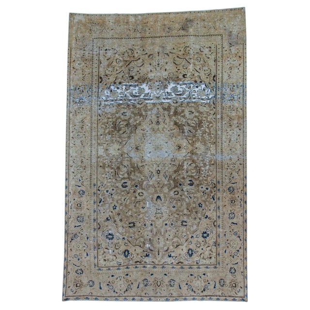 Vintage Hand-Knotted Middle Eastern Rug For Sale - Image 9 of 9
