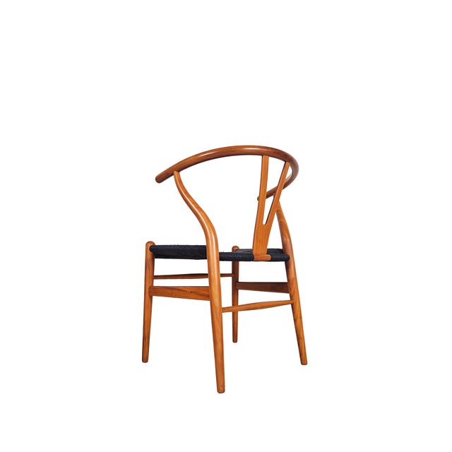 1980s Model Ch 24 Wishbone Danish Dining Chairs by Hans Wegner for Carl Hansen & Son, 1970s, Set of 10 For Sale - Image 5 of 9