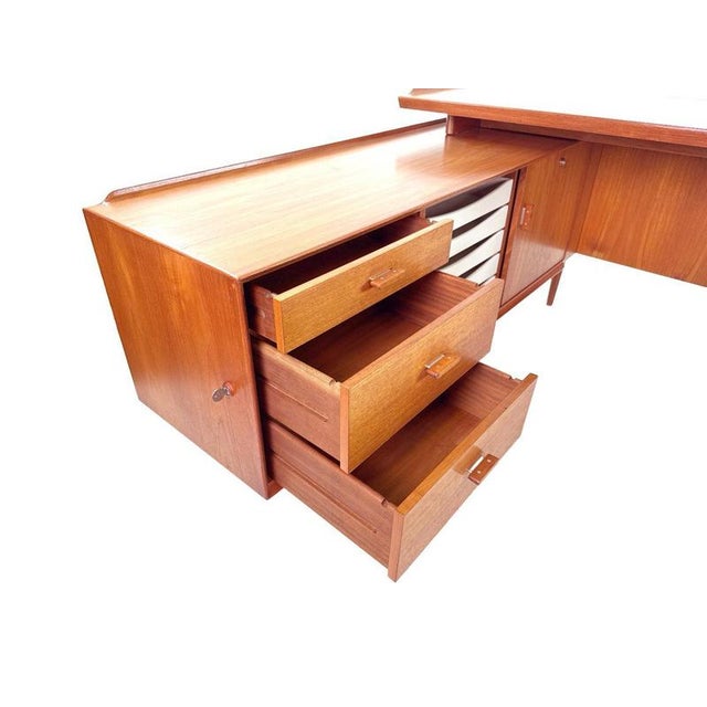Model 209 Executive Desk by Arne Vodder for Sibast, Denmark, 1960s For Sale - Image 11 of 18