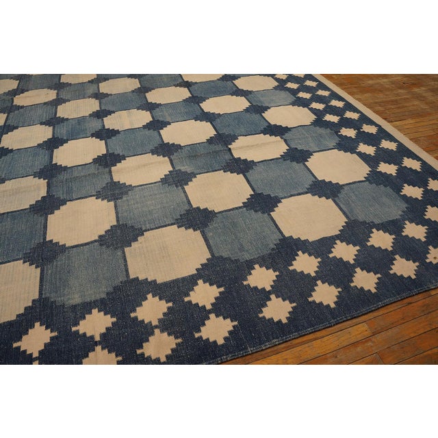 1930s Blue White Octagonal Antique Indian Cotton Dhurrie Rug 12'3" X 19' Flat Weave Cotton Carpet For Sale - Image 14 of 17