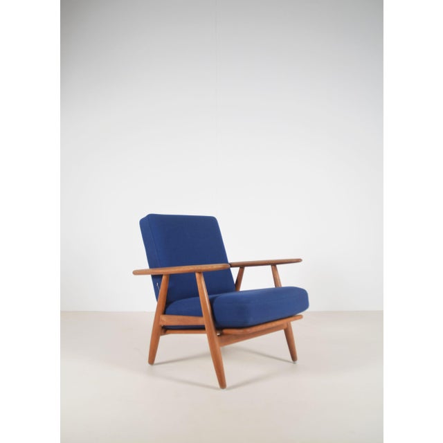 Danish Cigar GE240 Chair by Hans Wegner for Getama, 1950s For Sale - Image 14 of 14