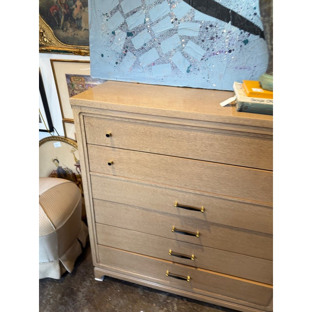 Art Deco 1940s United Furniture Blonde Mahogany Dresser 1940s Five Drawer Chest Black Lucite Hardware For Sale - Image 3 of 10