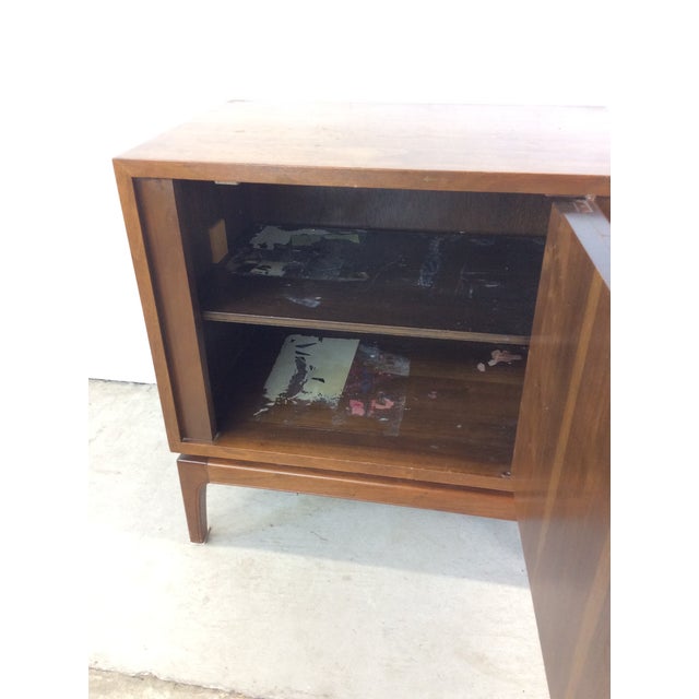 Wood Pair of Mid Century Modern Nightstands With Cabinet and Shelf For Sale - Image 7 of 12