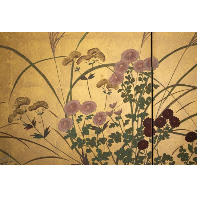 1960s Shōwa Era Japanese Painted Byobu Screen "Chrysanthemums" For Sale - Image 4 of 18