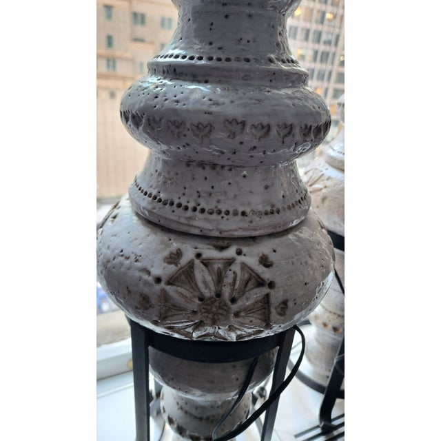 1960s Pair of 1960s Ceramic Lamps on Stands in the Style of Bitossi For Sale - Image 5 of 11
