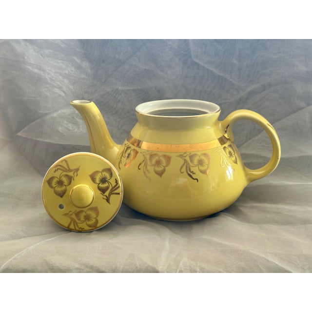 Hall Pottery Teapot For Sale In New York - Image 6 of 11