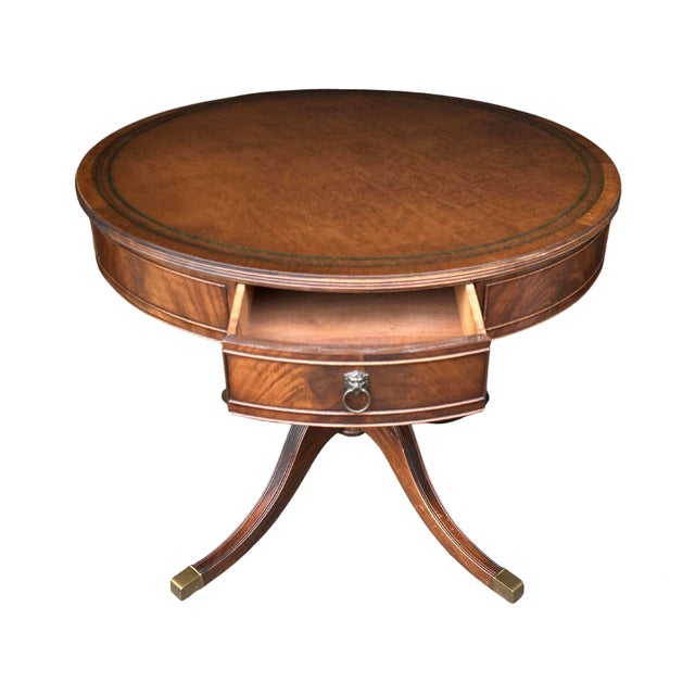 Baker Furniture Company Early 20th Century Regency Style Mahogany Drum Table With Tooled Leather Top & Lion Head Brass Pulls – Pedestal Base Library Table For Sale - Image 4 of 7