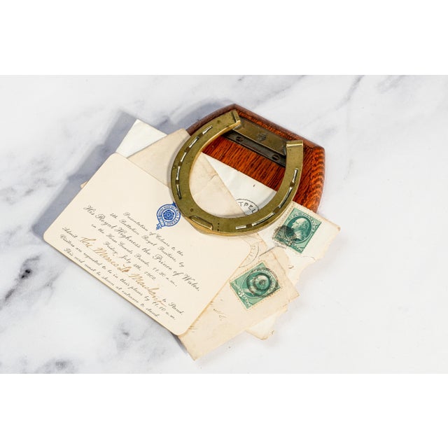 Lovely English Victorian Antique Brass Desk Clip Equestrian Horseshoe Wood Shield For Sale In New York - Image 6 of 10