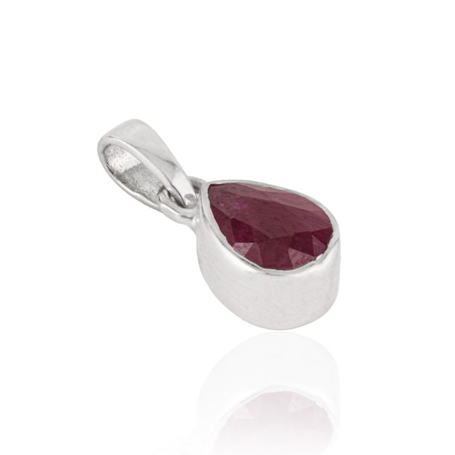 Contemporary Dainty Pear Cut 0.82 Ct Ruby Bezel Set Solitaire Pendant in 925 Sterling Silver For Sale - Image 3 of 12