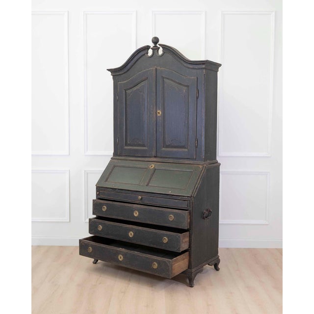 Wood Scandinavian 18th Century Black-Painted Carved Bureau For Sale - Image 7 of 10