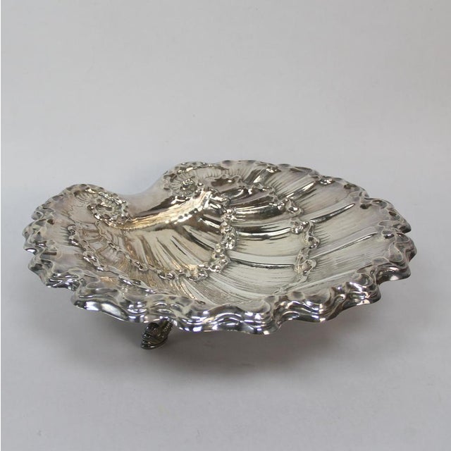 Silver Metal Shell Centerpiece, 1970s For Sale - Image 6 of 9