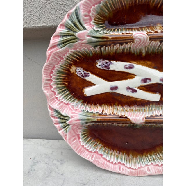 French Country French Majolica Asparagus Plate, Circa 1890 For Sale - Image 3 of 4