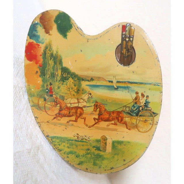 Antique Huntley & Palmers Scarce Palette Shaped Biscuit Tin, c.1910, Rare Lithographyed Horse Drawn Hurdy Gurdy For Sale - Image 11 of 18