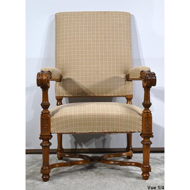 Mid-19th Century Louis XVI Style Walnut Chair For Sale - Image 4 of 18