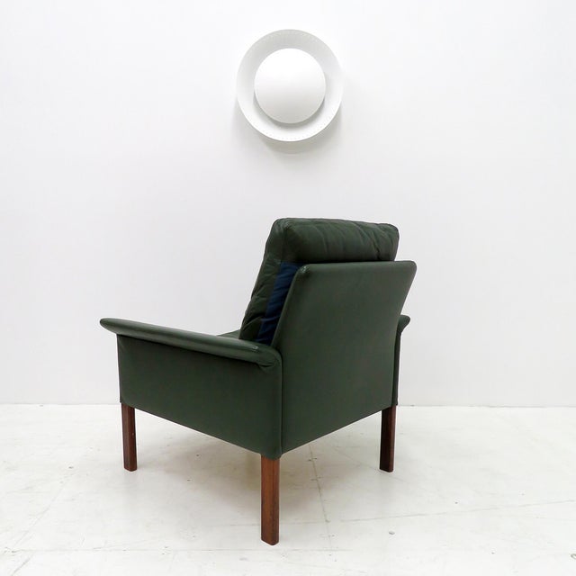 Hans Olsen Club Chairs & Ottoman, 1960 For Sale In Los Angeles - Image 6 of 10