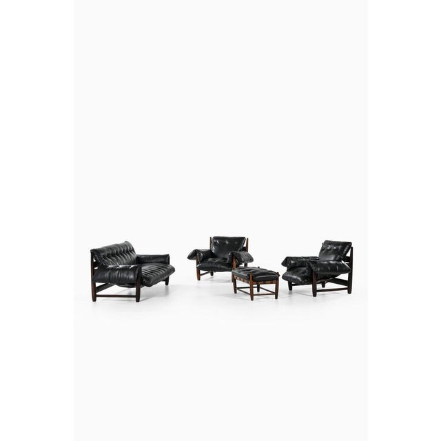 Sofa in Ironwood and Leather attributed to Sergio Rodrigues, 1957 For Sale - Image 9 of 10