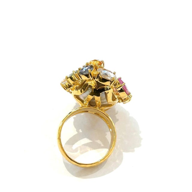 Bochic “Orient” Multi Sapphire & Pearl Cocktail Ring Set In 18K Gold & Silver, Size 7 For Sale In New York - Image 6 of 8