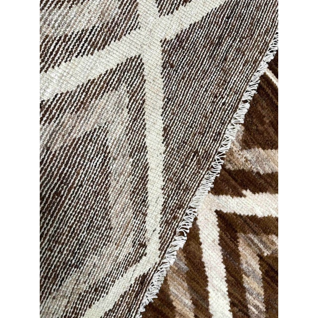 Hand Knotted Navajo Style Wool Rug. 08'05" X 11'10" For Sale - Image 4 of 4